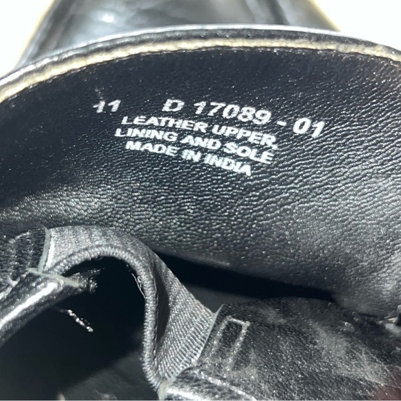 Vintage Florsheim Men\'s Leather Loafers, 11 D 17089 Black Slip Ons main image 4